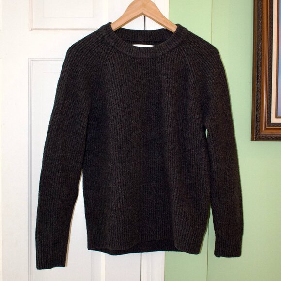 Abercrombie & Fitch Winter Sweater in Dark Brown - Picture 1 of 3